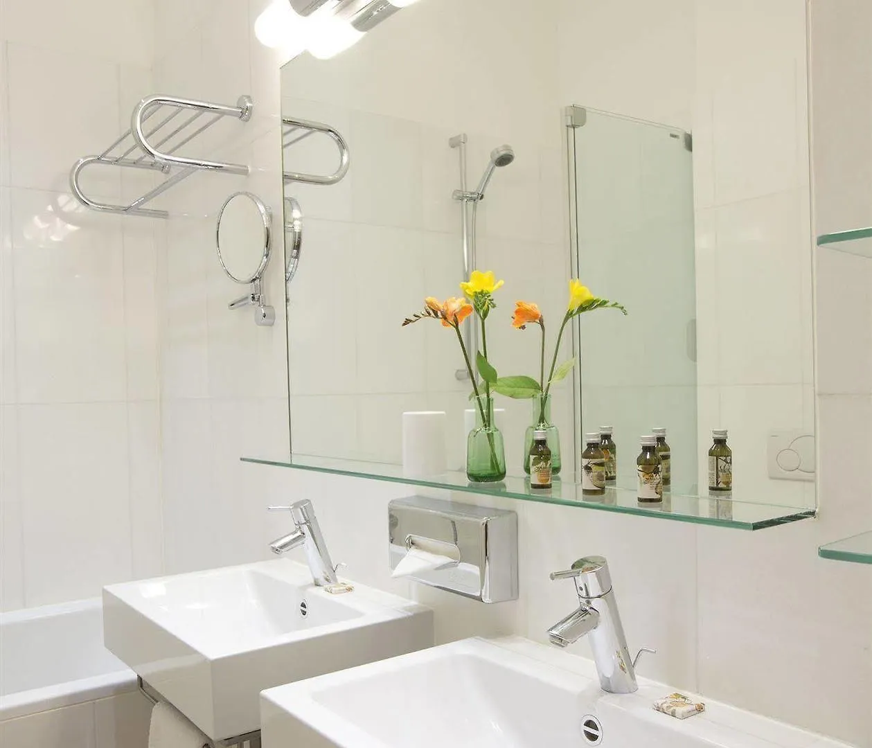 Appartement-Hotel An Der Riemergasse Vienna 4*,  Austria